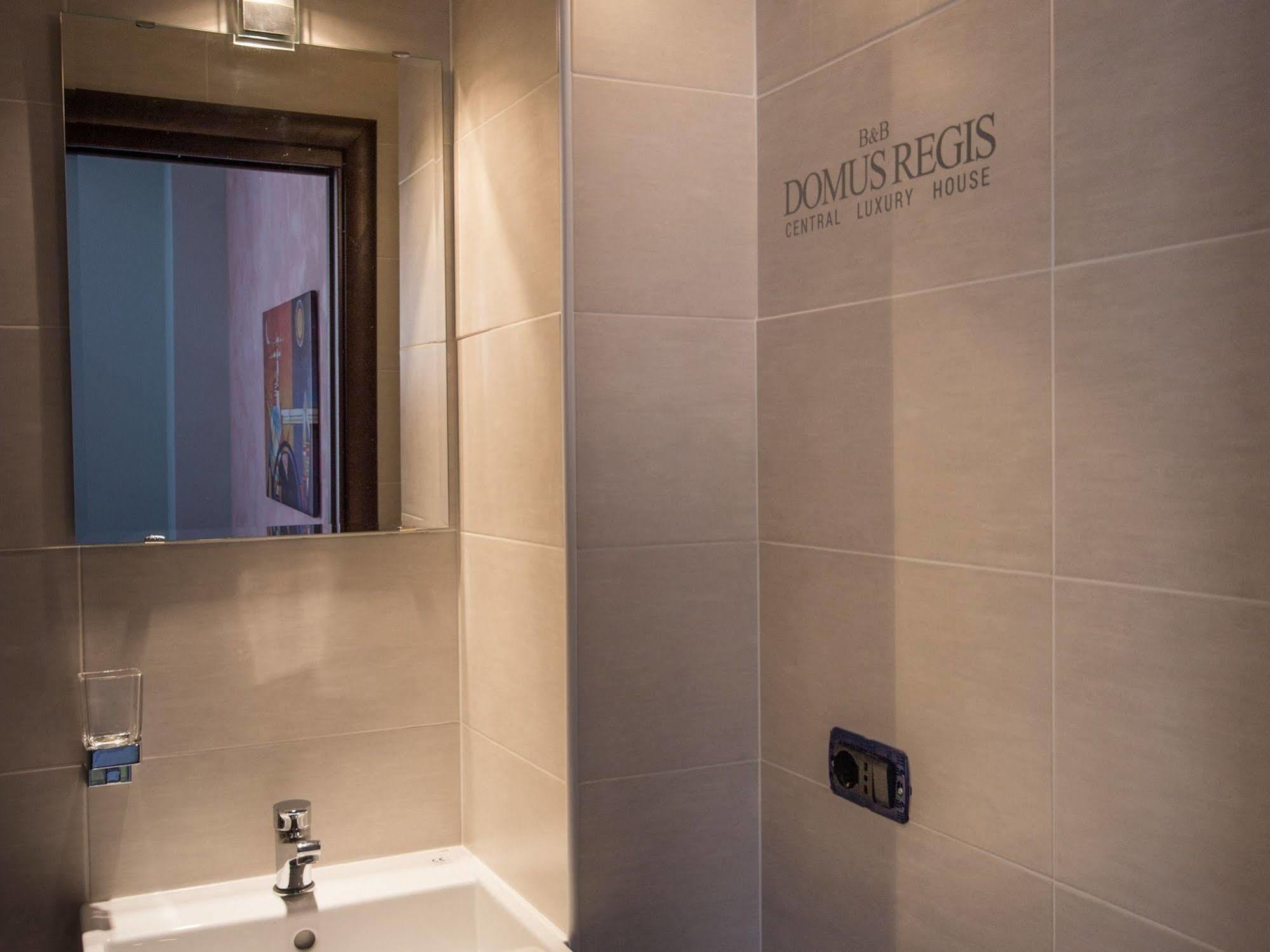 Domus Regis Bed & Breakfast Cagliari Eksteriør bilde